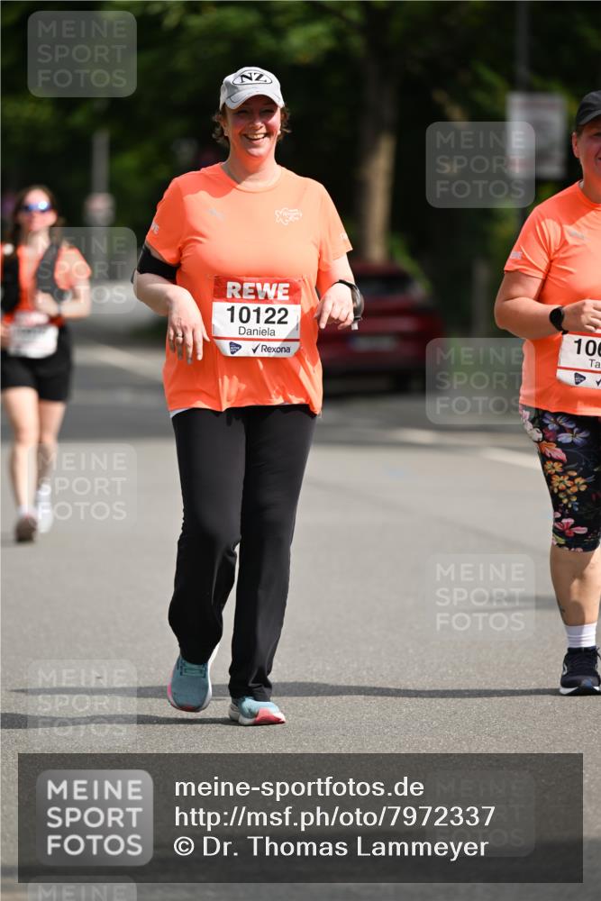 15.06.2025 - REWE Women's Run Dr. Thomas Lammeyer http://msf.ph/oto/7972337 15.06.2025 10:01:37 Laufen 10122, 10 meine-sportfotos.de