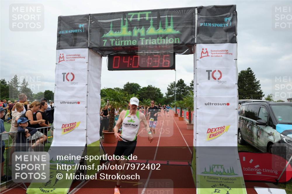 15.06.2025 - 7 Türme Triathlon Michael Strokosch http://msf.ph/oto/7972402 15.06.2025 14:01:36 Ziel 740, 840, 1152, 1159 meine-sportfotos.de