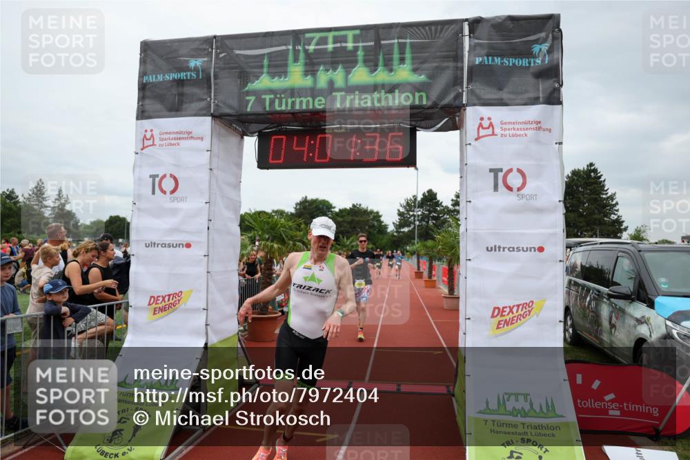 15.06.2025 - 7 Türme Triathlon Michael Strokosch http://msf.ph/oto/7972404 15.06.2025 14:01:36 Ziel 740, 840, 1152, 1159 meine-sportfotos.de