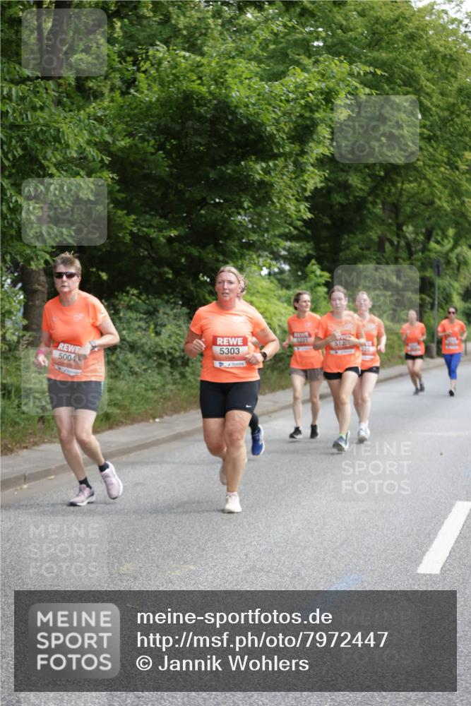 15.06.2025 - REWE Women's Run Jannik Wohlers http://msf.ph/oto/7972447 15.06.2025 10:07:10 Laufen 5303, 5004 meine-sportfotos.de