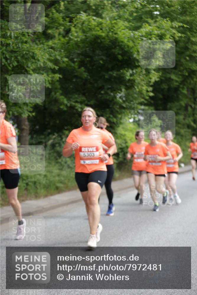15.06.2025 - REWE Women's Run Jannik Wohlers http://msf.ph/oto/7972481 15.06.2025 10:07:11 Laufen 5303 meine-sportfotos.de