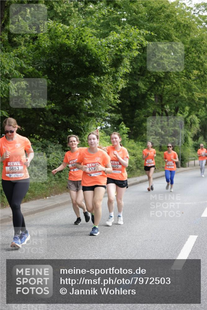 15.06.2025 - REWE Women's Run Jannik Wohlers http://msf.ph/oto/7972503 15.06.2025 10:07:12 Laufen 5653, 521, 512, 5220, 5672, 5673 meine-sportfotos.de