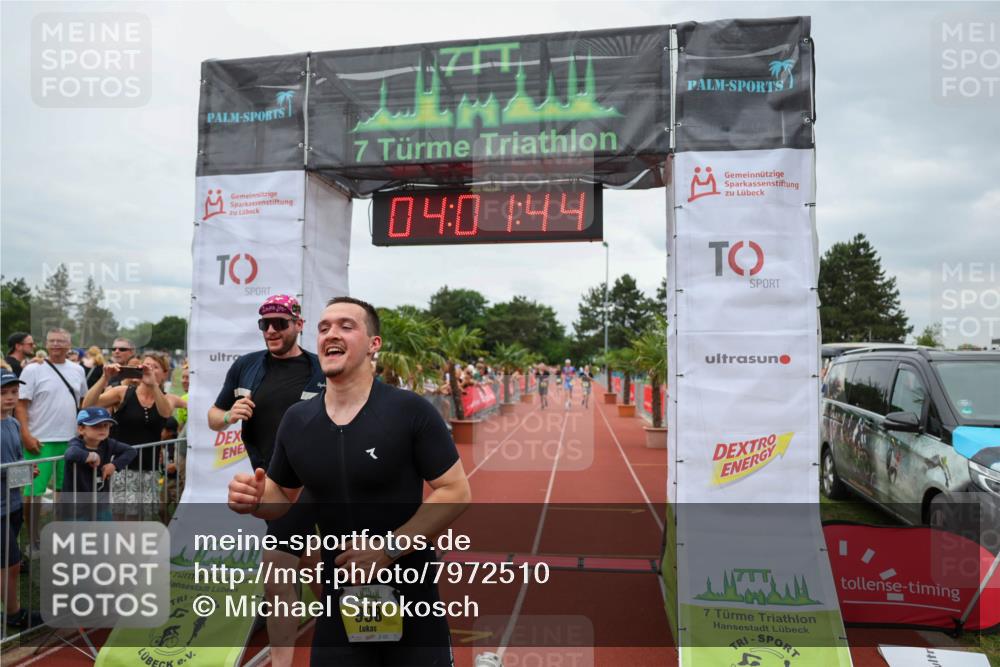 15.06.2025 - 7 Türme Triathlon Michael Strokosch http://msf.ph/oto/7972510 15.06.2025 14:01:44 Ziel 915, 998, 1152, 1159 meine-sportfotos.de