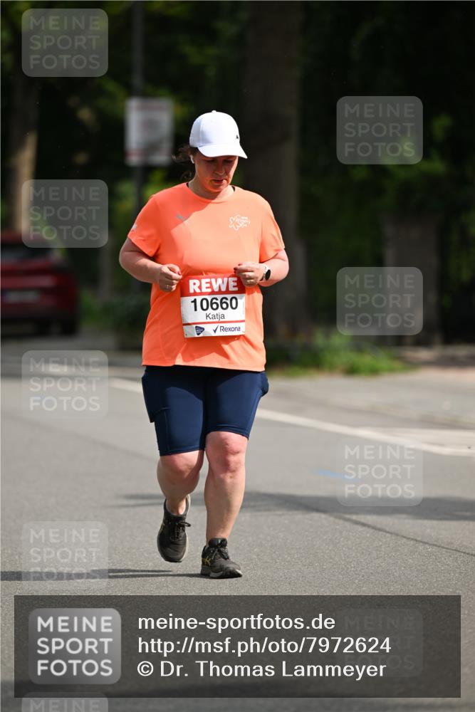 15.06.2025 - REWE Women's Run Dr. Thomas Lammeyer http://msf.ph/oto/7972624 15.06.2025 10:02:24 Laufen 10660 meine-sportfotos.de