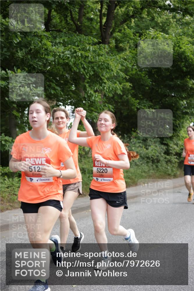 15.06.2025 - REWE Women's Run Jannik Wohlers http://msf.ph/oto/7972626 15.06.2025 10:07:14 Laufen 512, 5220, 56 meine-sportfotos.de