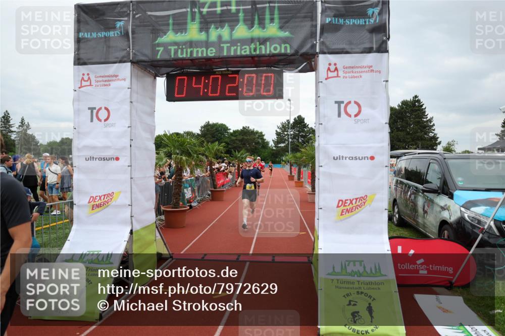 15.06.2025 - 7 Türme Triathlon Michael Strokosch http://msf.ph/oto/7972629 15.06.2025 14:02:00 Ziel 784, 880, 1149 meine-sportfotos.de