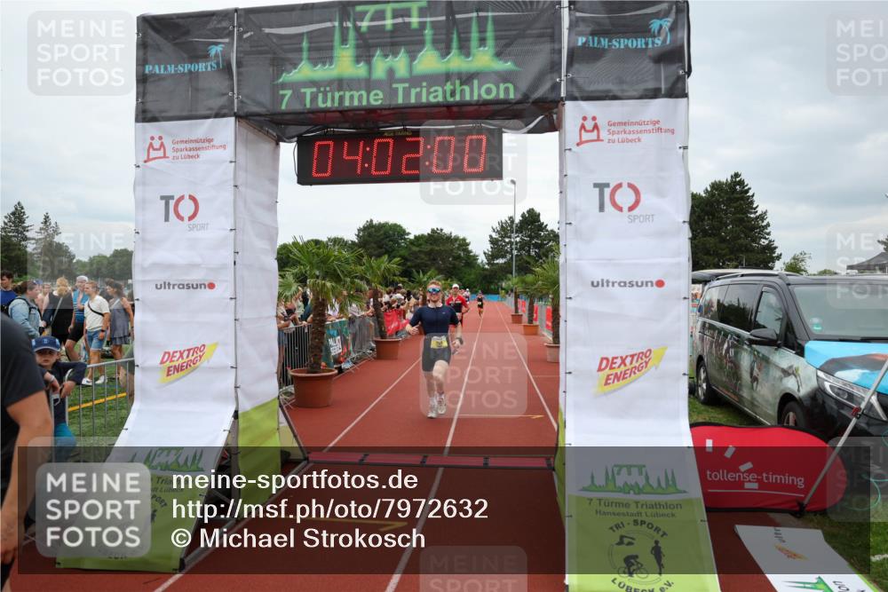 15.06.2025 - 7 Türme Triathlon Michael Strokosch http://msf.ph/oto/7972632 15.06.2025 14:02:00 Ziel 784, 880, 1149 meine-sportfotos.de