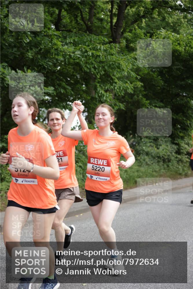 15.06.2025 - REWE Women's Run Jannik Wohlers http://msf.ph/oto/7972634 15.06.2025 10:07:14 Laufen 21, 5220 meine-sportfotos.de