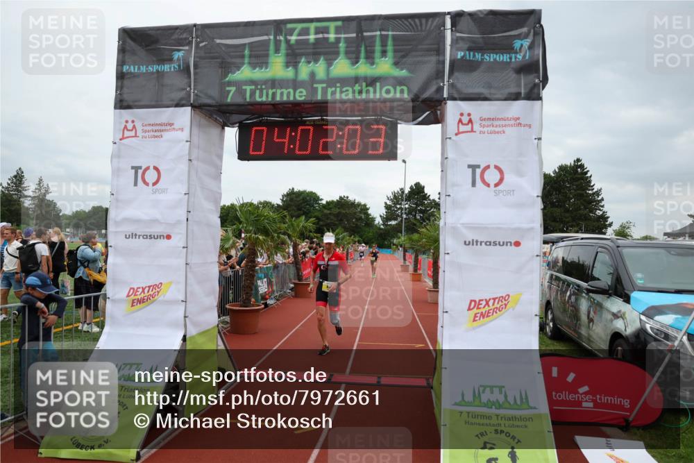 15.06.2025 - 7 Türme Triathlon Michael Strokosch http://msf.ph/oto/7972661 15.06.2025 14:02:03 Ziel 880, 1123, 1149 meine-sportfotos.de