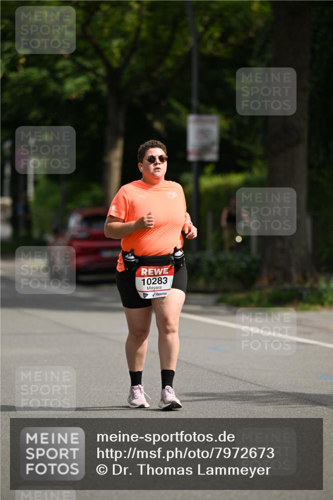 15.06.2025 - REWE Women's Run Dr. Thomas Lammeyer http://msf.ph/oto/7972673 15.06.2025 10:02:29 Laufen 10283 meine-sportfotos.de