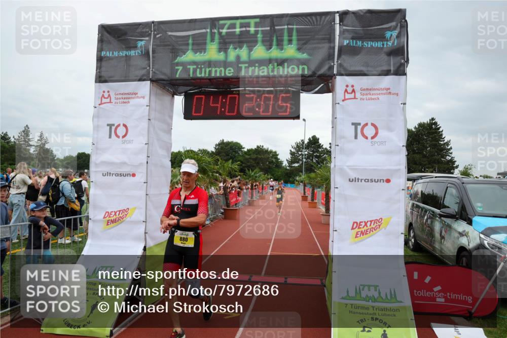 15.06.2025 - 7 Türme Triathlon Michael Strokosch http://msf.ph/oto/7972686 15.06.2025 14:02:04 Ziel 880, 1123, 1149 meine-sportfotos.de