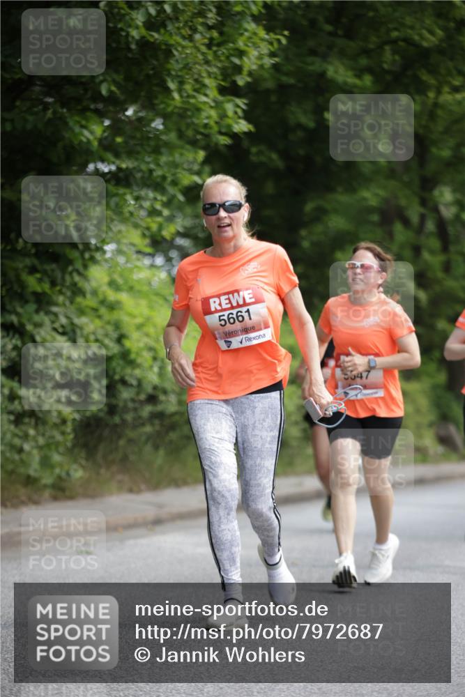 15.06.2025 - REWE Women's Run Jannik Wohlers http://msf.ph/oto/7972687 15.06.2025 10:07:21 Laufen 5661 meine-sportfotos.de
