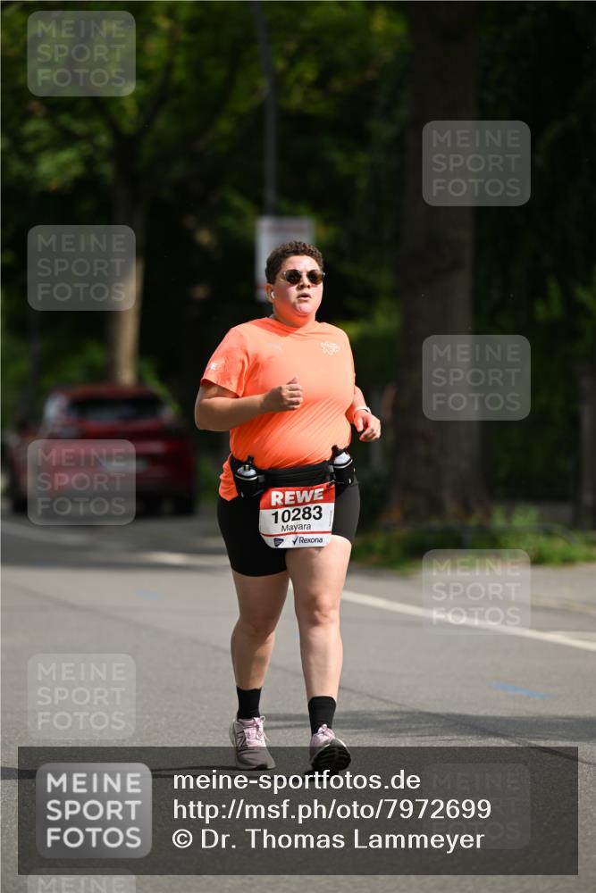 15.06.2025 - REWE Women's Run Dr. Thomas Lammeyer http://msf.ph/oto/7972699 15.06.2025 10:02:30 Laufen 10283 meine-sportfotos.de