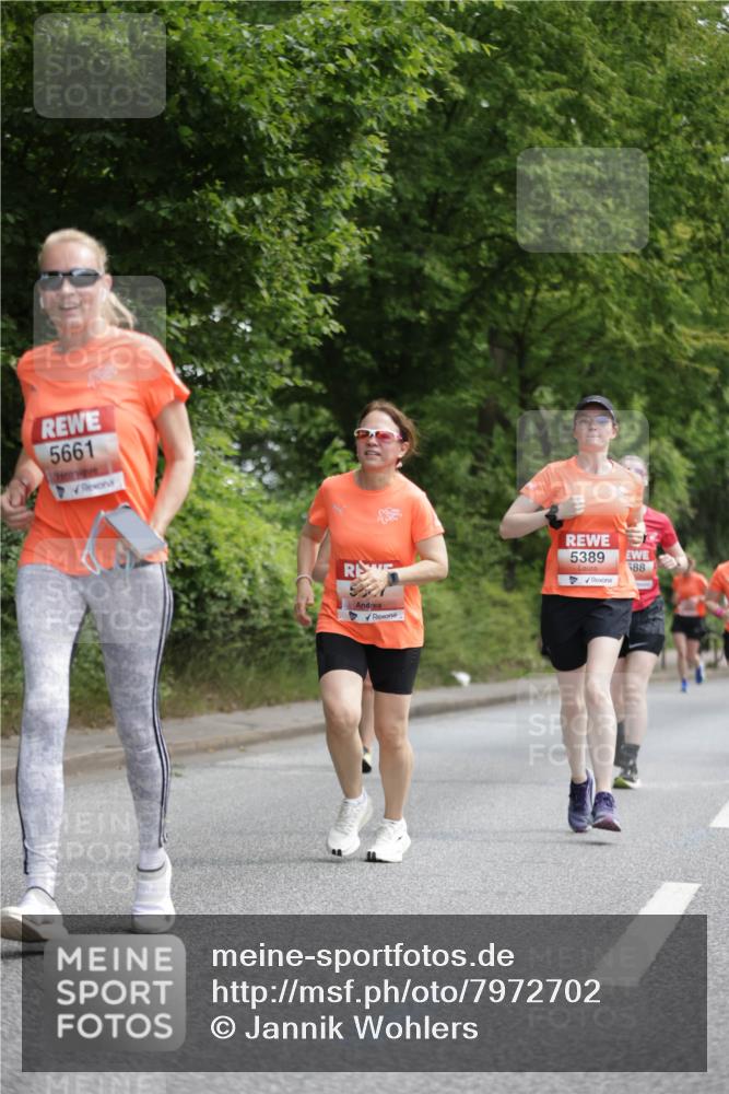 15.06.2025 - REWE Women's Run Jannik Wohlers http://msf.ph/oto/7972702 15.06.2025 10:07:22 Laufen 5661, 5389 meine-sportfotos.de