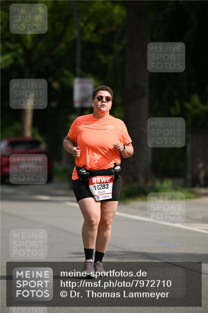 15.06.2025 - REWE Women's Run Dr. Thomas Lammeyer http://msf.ph/oto/7972710 15.06.2025 10:02:30 Laufen 10283 meine-sportfotos.de