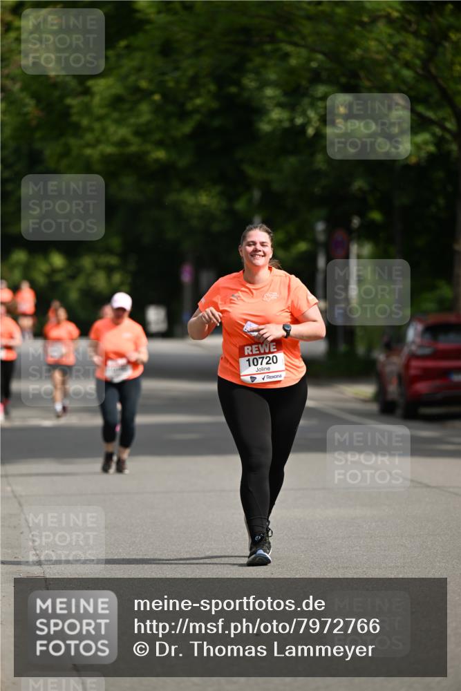 15.06.2025 - REWE Women's Run Dr. Thomas Lammeyer http://msf.ph/oto/7972766 15.06.2025 10:02:34 Laufen 10720 meine-sportfotos.de