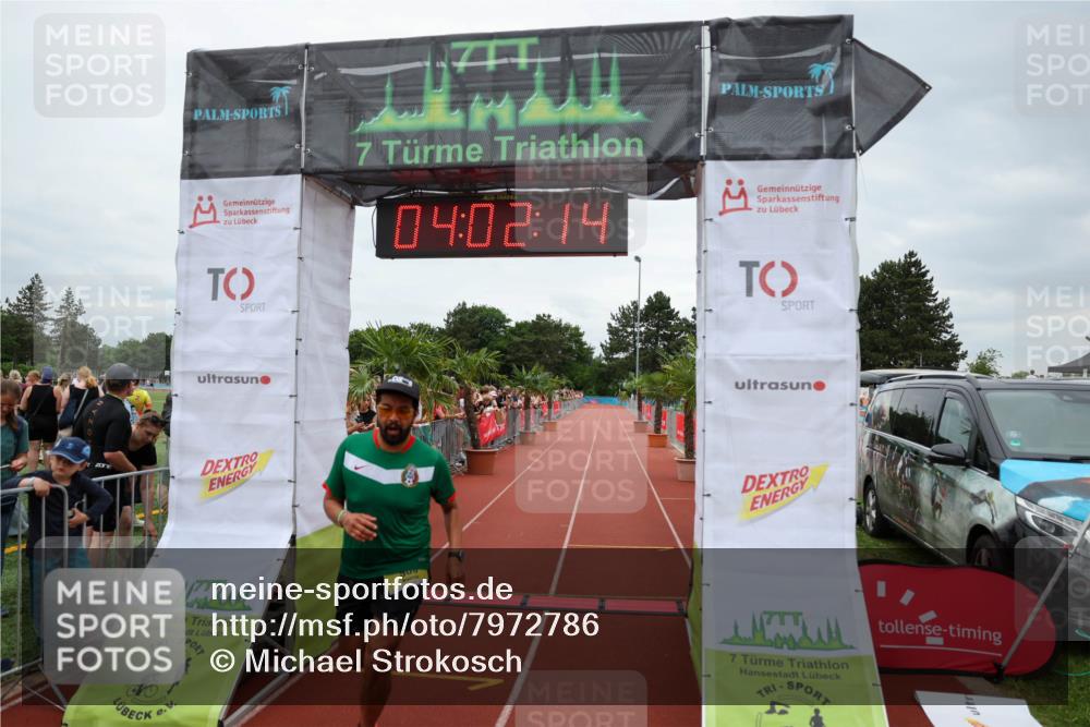 15.06.2025 - 7 Türme Triathlon Michael Strokosch http://msf.ph/oto/7972786 15.06.2025 14:02:14 Ziel 629, 963, 1123, 1142 meine-sportfotos.de