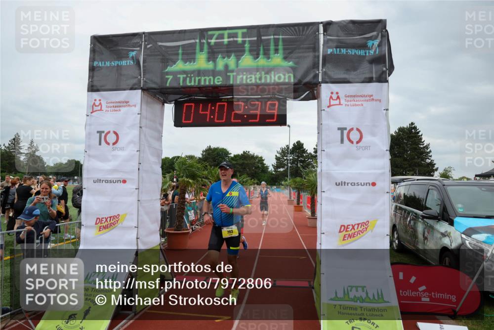 15.06.2025 - 7 Türme Triathlon Michael Strokosch http://msf.ph/oto/7972806 15.06.2025 14:02:39 Ziel 371, 504, 793 meine-sportfotos.de