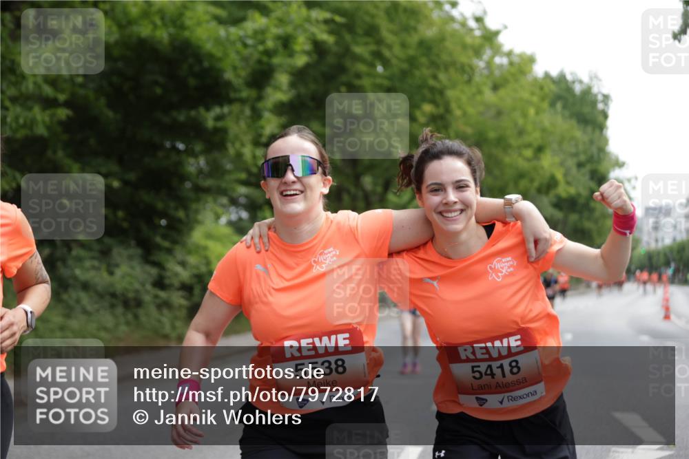 15.06.2025 - REWE Women's Run Jannik Wohlers http://msf.ph/oto/7972817 15.06.2025 10:07:28 Laufen 5538, 5418 meine-sportfotos.de