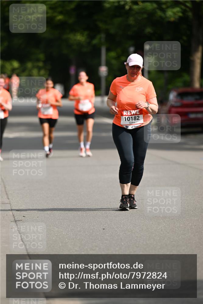 15.06.2025 - REWE Women's Run Dr. Thomas Lammeyer http://msf.ph/oto/7972824 15.06.2025 10:02:42 Laufen 10182 meine-sportfotos.de