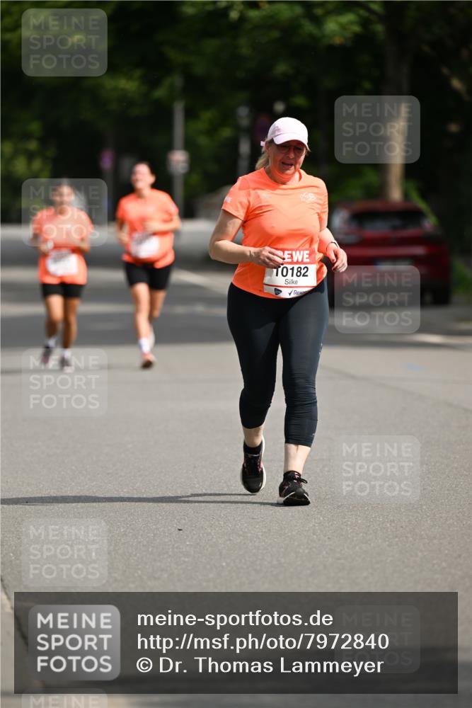15.06.2025 - REWE Women's Run Dr. Thomas Lammeyer http://msf.ph/oto/7972840 15.06.2025 10:02:43 Laufen 0182 meine-sportfotos.de