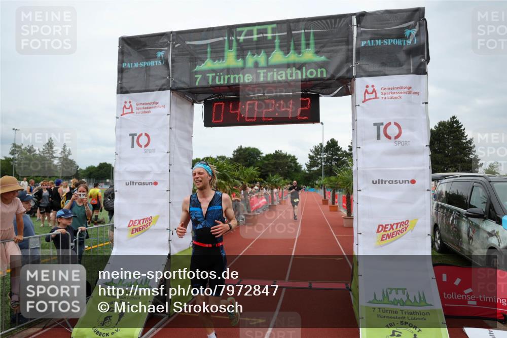 15.06.2025 - 7 Türme Triathlon Michael Strokosch http://msf.ph/oto/7972847 15.06.2025 14:02:42 Ziel 371, 504, 793, 1023 meine-sportfotos.de
