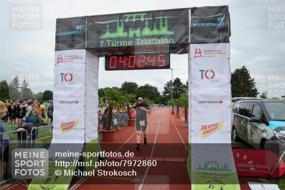 15.06.2025 - 7 Türme Triathlon Michael Strokosch http://msf.ph/oto/7972860 15.06.2025 14:02:45 Ziel 371, 504, 793, 1023 meine-sportfotos.de