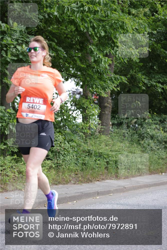 15.06.2025 - REWE Women's Run Jannik Wohlers http://msf.ph/oto/7972891 15.06.2025 10:07:35 Laufen 5402 meine-sportfotos.de
