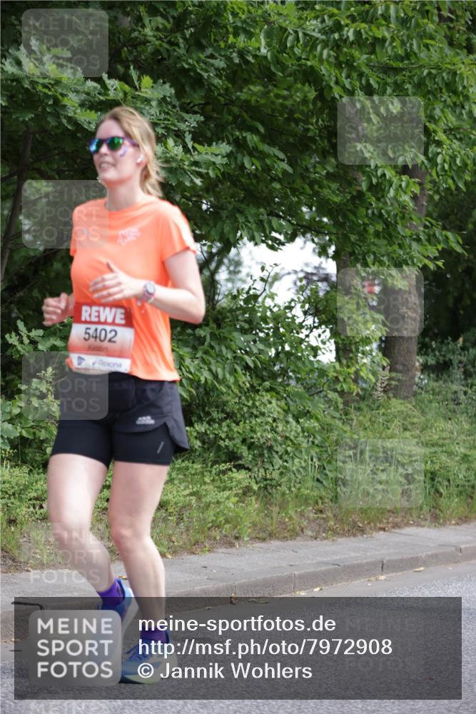 15.06.2025 - REWE Women's Run Jannik Wohlers http://msf.ph/oto/7972908 15.06.2025 10:07:35 Laufen 5402 meine-sportfotos.de