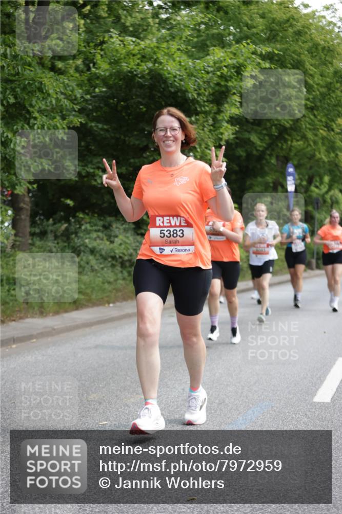 15.06.2025 - REWE Women's Run Jannik Wohlers http://msf.ph/oto/7972959 15.06.2025 10:07:39 Laufen 5383 meine-sportfotos.de