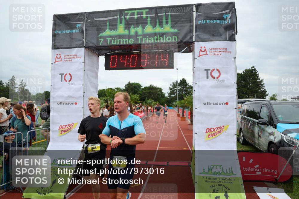 15.06.2025 - 7 Türme Triathlon Michael Strokosch http://msf.ph/oto/7973016 15.06.2025 14:03:14 Ziel 366, 571, 709, 1060, 1088 meine-sportfotos.de