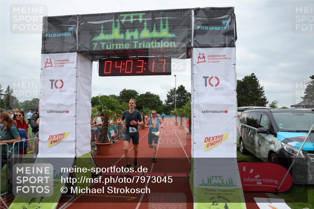15.06.2025 - 7 Türme Triathlon Michael Strokosch http://msf.ph/oto/7973045 15.06.2025 14:03:17 Ziel 366, 571, 709, 1060, 1088 meine-sportfotos.de