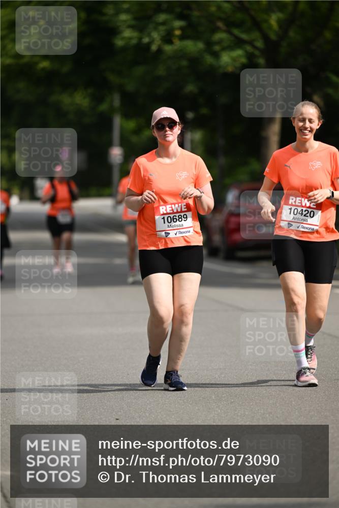 15.06.2025 - REWE Women's Run Dr. Thomas Lammeyer http://msf.ph/oto/7973090 15.06.2025 10:03:26 Laufen 10689, 10420 meine-sportfotos.de