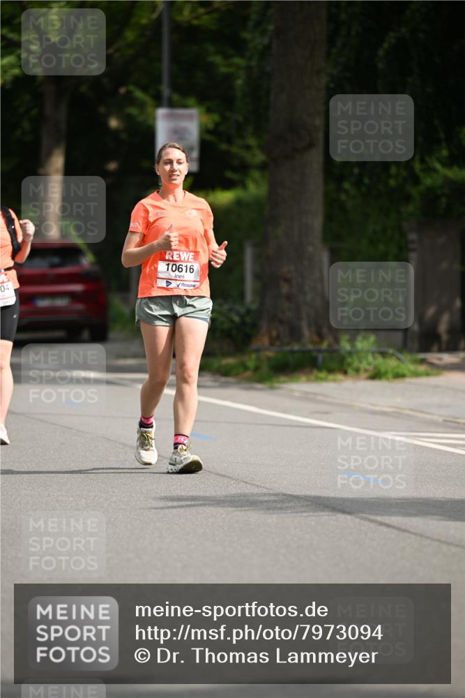15.06.2025 - REWE Women's Run Dr. Thomas Lammeyer http://msf.ph/oto/7973094 15.06.2025 10:03:36 Laufen 04, 10616 meine-sportfotos.de