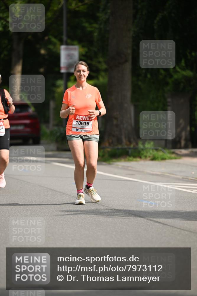 15.06.2025 - REWE Women's Run Dr. Thomas Lammeyer http://msf.ph/oto/7973112 15.06.2025 10:03:36 Laufen 04, 10616 meine-sportfotos.de