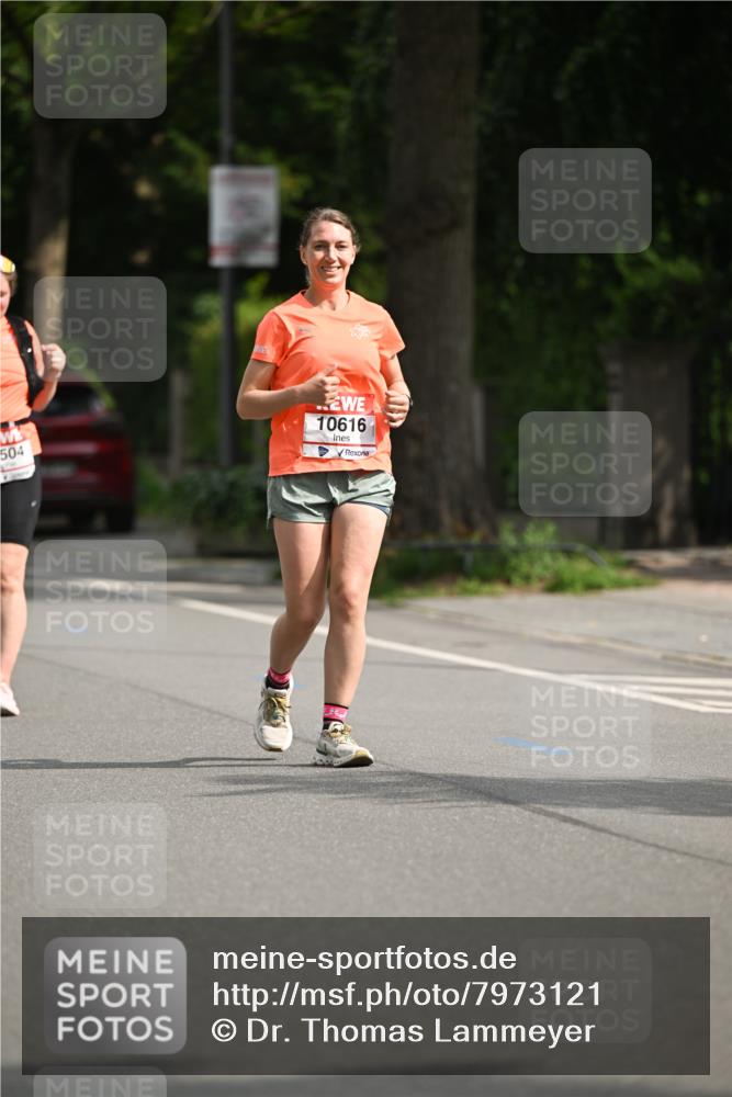 15.06.2025 - REWE Women's Run Dr. Thomas Lammeyer http://msf.ph/oto/7973121 15.06.2025 10:03:36 Laufen 504, 10616 meine-sportfotos.de
