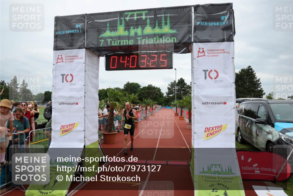 15.06.2025 - 7 Türme Triathlon Michael Strokosch http://msf.ph/oto/7973127 15.06.2025 14:03:25 Ziel 773, 1049, 1060 meine-sportfotos.de