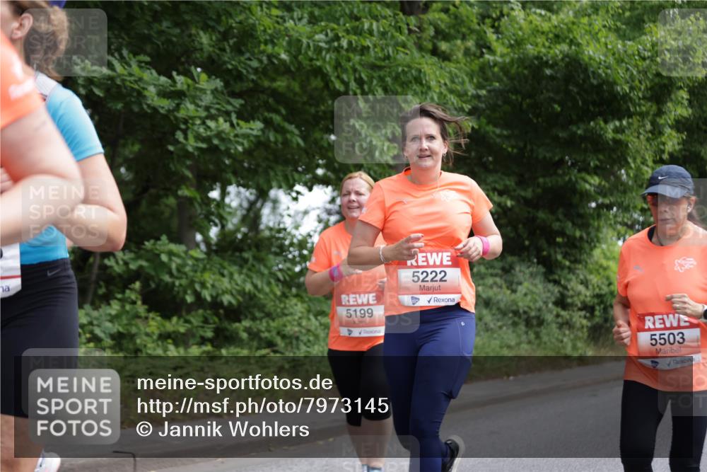 15.06.2025 - REWE Women's Run Jannik Wohlers http://msf.ph/oto/7973145 15.06.2025 10:07:45 Laufen 5199, 5222, 5503 meine-sportfotos.de