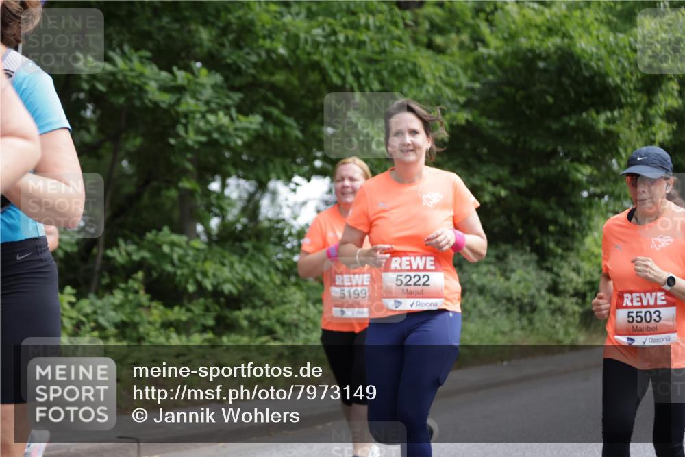 15.06.2025 - REWE Women's Run Jannik Wohlers http://msf.ph/oto/7973149 15.06.2025 10:07:45 Laufen 5199, 5222, 5503 meine-sportfotos.de