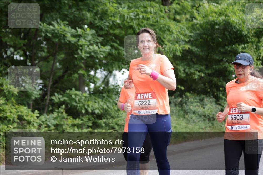 15.06.2025 - REWE Women's Run Jannik Wohlers http://msf.ph/oto/7973158 15.06.2025 10:07:45 Laufen 5222, 5503 meine-sportfotos.de