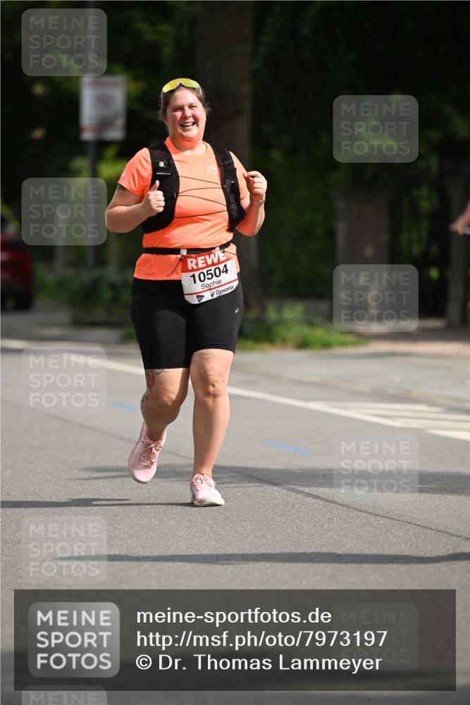 15.06.2025 - REWE Women's Run Dr. Thomas Lammeyer http://msf.ph/oto/7973197 15.06.2025 10:03:39 Laufen 10504 meine-sportfotos.de