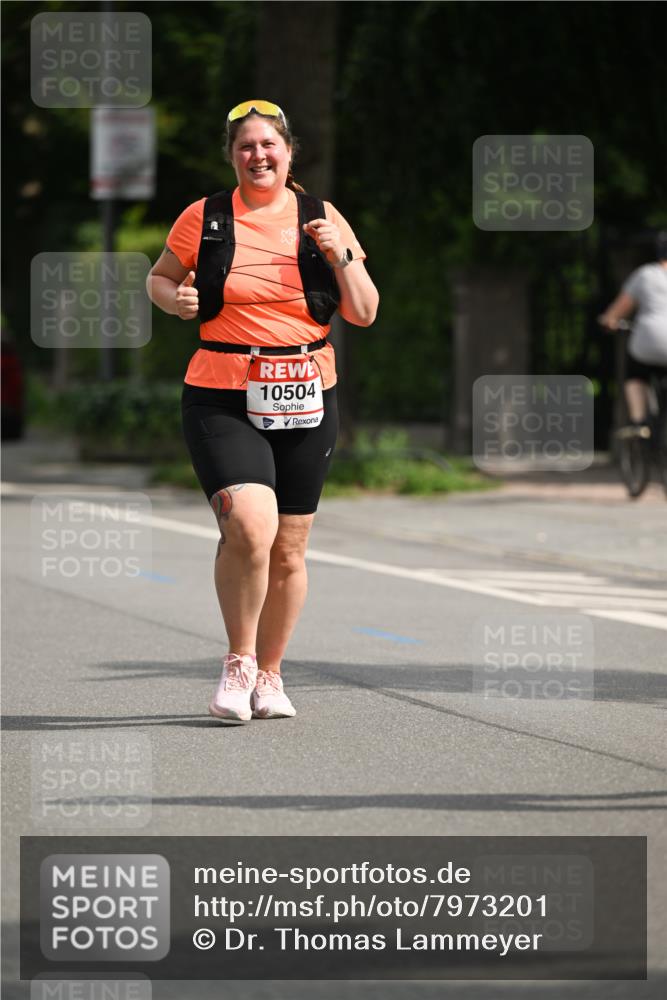 15.06.2025 - REWE Women's Run Dr. Thomas Lammeyer http://msf.ph/oto/7973201 15.06.2025 10:03:40 Laufen 10504 meine-sportfotos.de