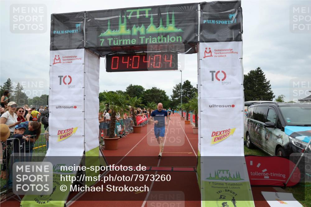15.06.2025 - 7 Türme Triathlon Michael Strokosch http://msf.ph/oto/7973260 15.06.2025 14:04:03 Ziel 192, 561, 1180 meine-sportfotos.de