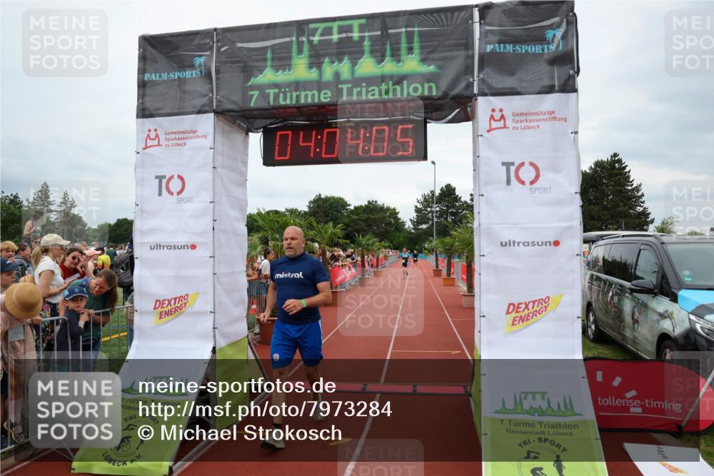 15.06.2025 - 7 Türme Triathlon Michael Strokosch http://msf.ph/oto/7973284 15.06.2025 14:04:05 Ziel 192, 1180 meine-sportfotos.de