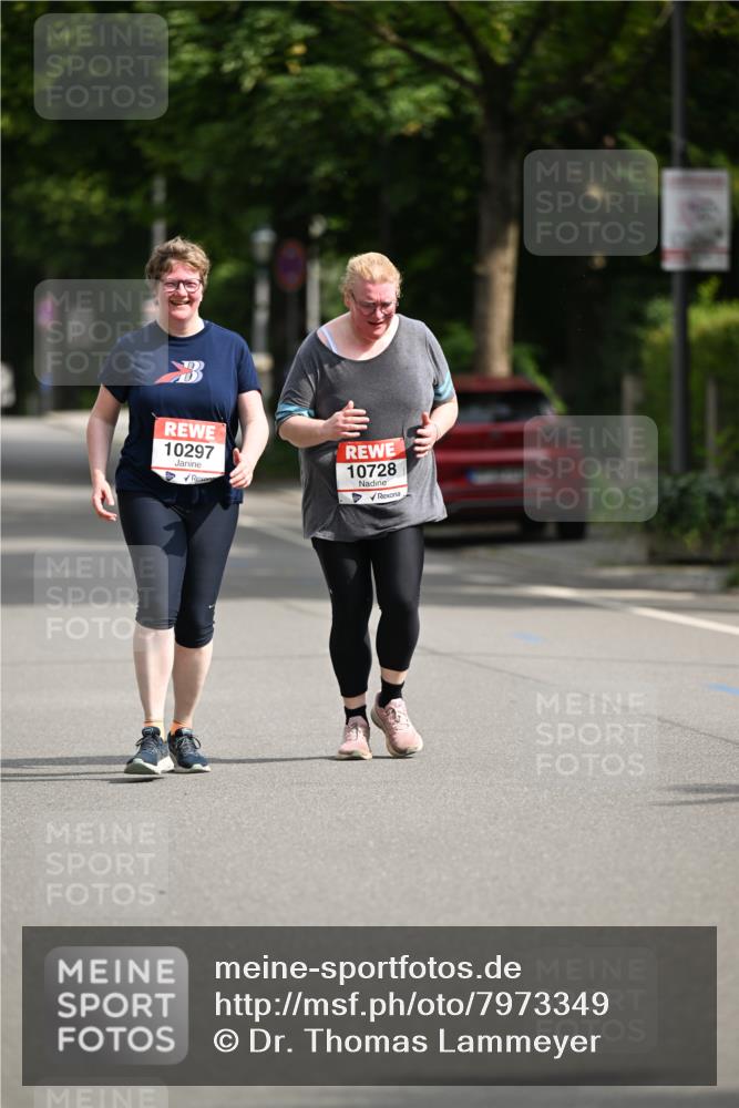 15.06.2025 - REWE Women's Run Dr. Thomas Lammeyer http://msf.ph/oto/7973349 15.06.2025 10:03:55 Laufen 10297, 10728 meine-sportfotos.de