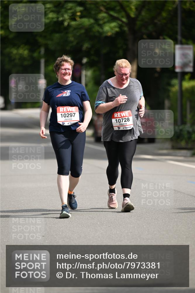 15.06.2025 - REWE Women's Run Dr. Thomas Lammeyer http://msf.ph/oto/7973381 15.06.2025 10:03:56 Laufen 10297, 10728 meine-sportfotos.de