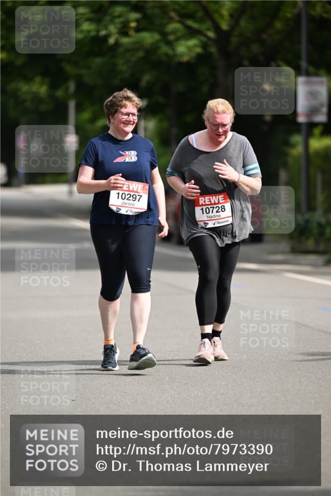 15.06.2025 - REWE Women's Run Dr. Thomas Lammeyer http://msf.ph/oto/7973390 15.06.2025 10:03:56 Laufen 10297, 10728 meine-sportfotos.de