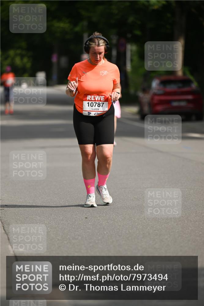15.06.2025 - REWE Women's Run Dr. Thomas Lammeyer http://msf.ph/oto/7973494 15.06.2025 10:04:47 Laufen 10787 meine-sportfotos.de