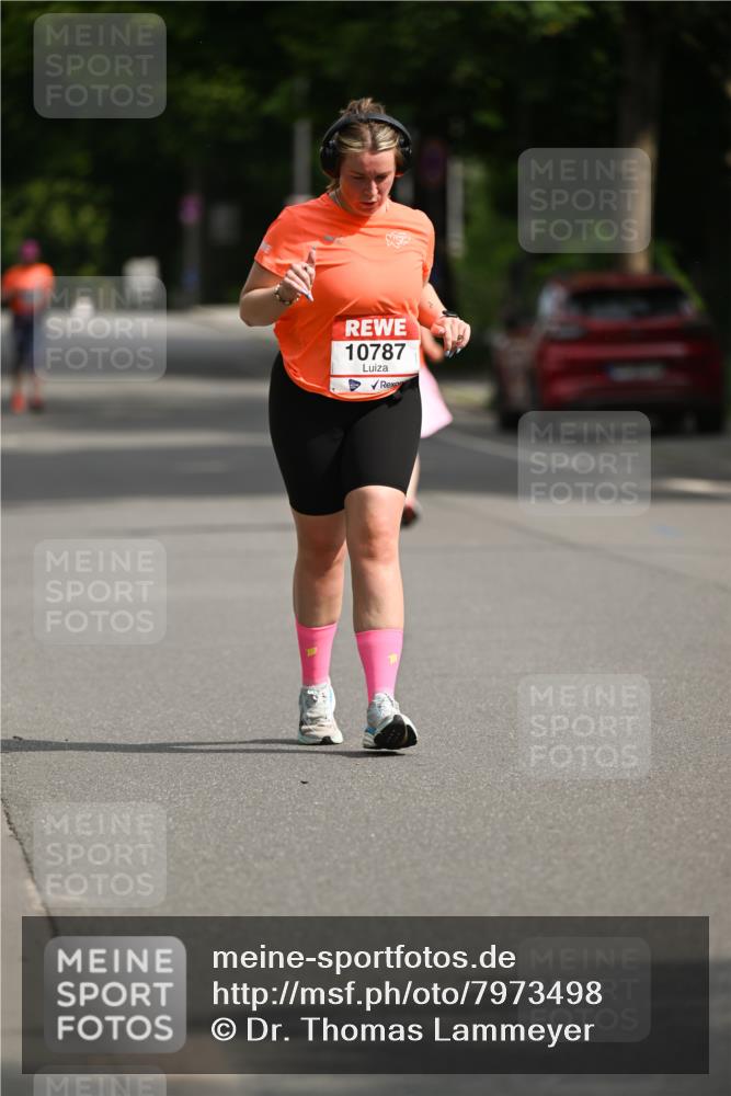 15.06.2025 - REWE Women's Run Dr. Thomas Lammeyer http://msf.ph/oto/7973498 15.06.2025 10:04:47 Laufen 10787 meine-sportfotos.de
