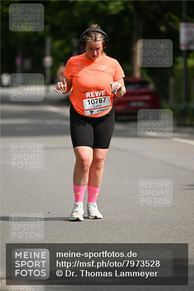15.06.2025 - REWE Women's Run Dr. Thomas Lammeyer http://msf.ph/oto/7973528 15.06.2025 10:04:48 Laufen 10787 meine-sportfotos.de